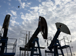 Petróleo sobe com o agravamento das tensões entre os EUA e o Irão